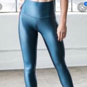 DYI High Shine Leggings